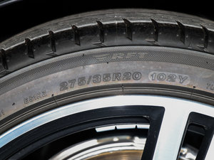 2018740Li xDrive  ׿Խb ݆̥ߴ