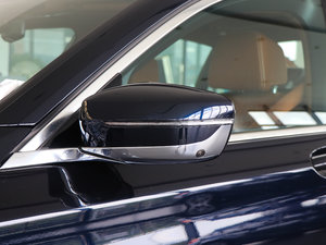 2018740Li xDrive  ׿Խb (x)(ji)^