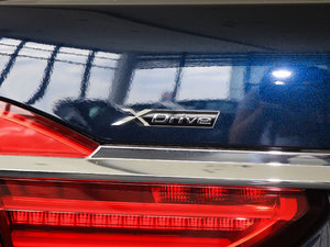 2018740Li xDrive  ׿Խb (x)(ji)^