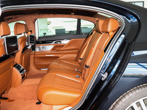 2018740Li xDrive  ׿Խb ſg