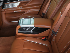 2018740Li xDrive  ׿Խb 