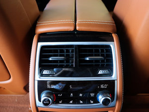 2018740Li xDrive  ׿Խb g