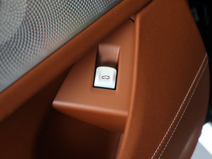 2018740Li xDrive  ׿Խb п؅^(q)