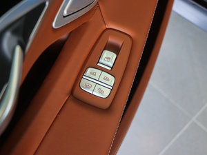 2018740Li xDrive  ׿Խb п؅^(q)