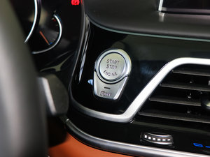 2018740Li xDrive  ׿Խb п؅^(q)