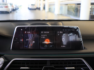 2018740Li xDrive  ׿Խb п_@ʾ