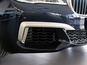 2018M760Li xDrive (ji)^