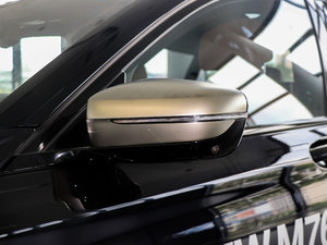 2018M760Li xDrive (ji)^