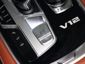 2018M760Li xDrive v܇Ƅ