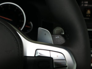 2018M760Li xDrive п؅^