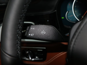 2018M760Li xDrive п؅^