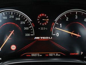 2018M760Li xDrive п؅^