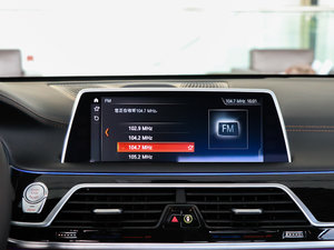 2018M760Li xDrive п؅^