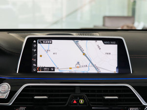 2018M760Li xDrive п؅^