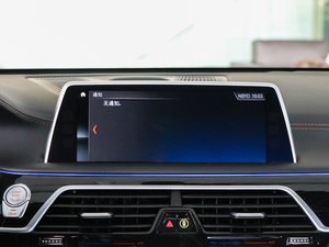 2018M760Li xDrive п؅^