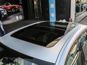 2018740Li xDrive 40؄e ܇