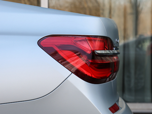 2018740Li xDrive 40؄e ^