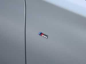 2018740Li xDrive 40؄e ^