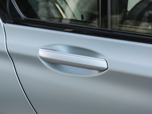 2018740Li xDrive 40؄e ^