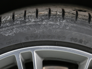 2018740Li xDrive 40؄e ݆̥ߴ