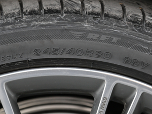 2018740Li xDrive 40؄e ^