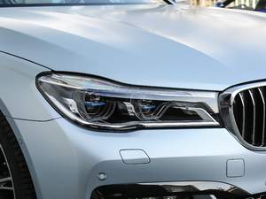 2018740Li xDrive 40؄e ^