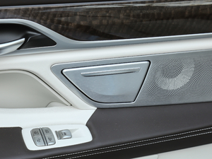 2018740Li xDrive 40؄e g