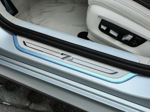 2018740Li xDrive 40؄e g