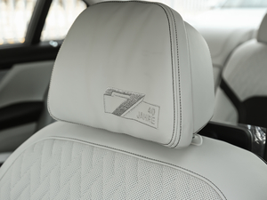 2018740Li xDrive 40؄e g