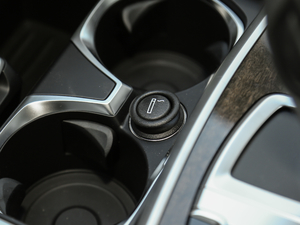 2018740Li xDrive 40؄e g