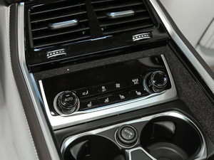 2018740Li xDrive 40؄e g