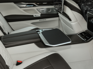 2018740Li xDrive 40؄e g