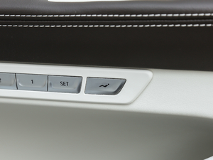 2018740Li xDrive 40؄e g