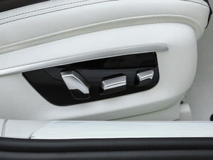 2018740Li xDrive 40؄e g