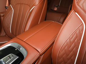 2018740Li xDrive  M\b 