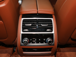 2018740Li xDrive  M\b g