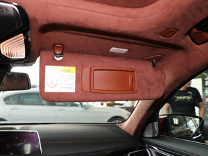 2018740Li xDrive  M\b g