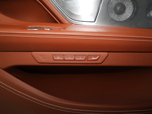 2018740Li xDrive  M\b g