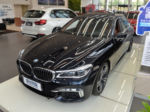 2018740Li xDrive  M\(yn)(dng)b ǰ45