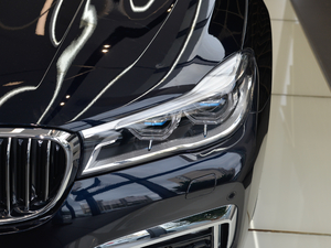 2018740Li xDrive  M\(yn)(dng)b 