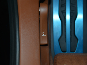 2018740Li xDrive  M\b g