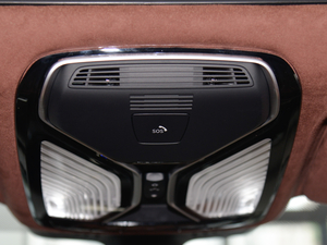 2018740Li xDrive  M\b g