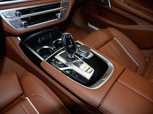 2018740Li xDrive  M\b п؅^