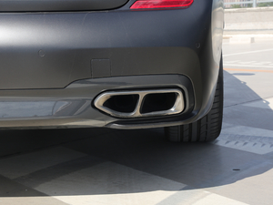 2018M760Li xDrive (x)(ji)^