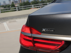 2018M760Li xDrive (x)(ji)^