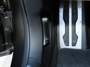 2018M760Li xDrive п؅^