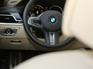 2018M760Li xDrive п؅^