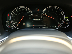 2018M760Li xDrive п؅^