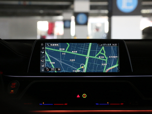 2018M760Li xDrive п؅^(q)