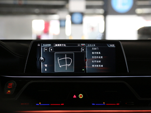 2018M760Li xDrive п؅^(q)